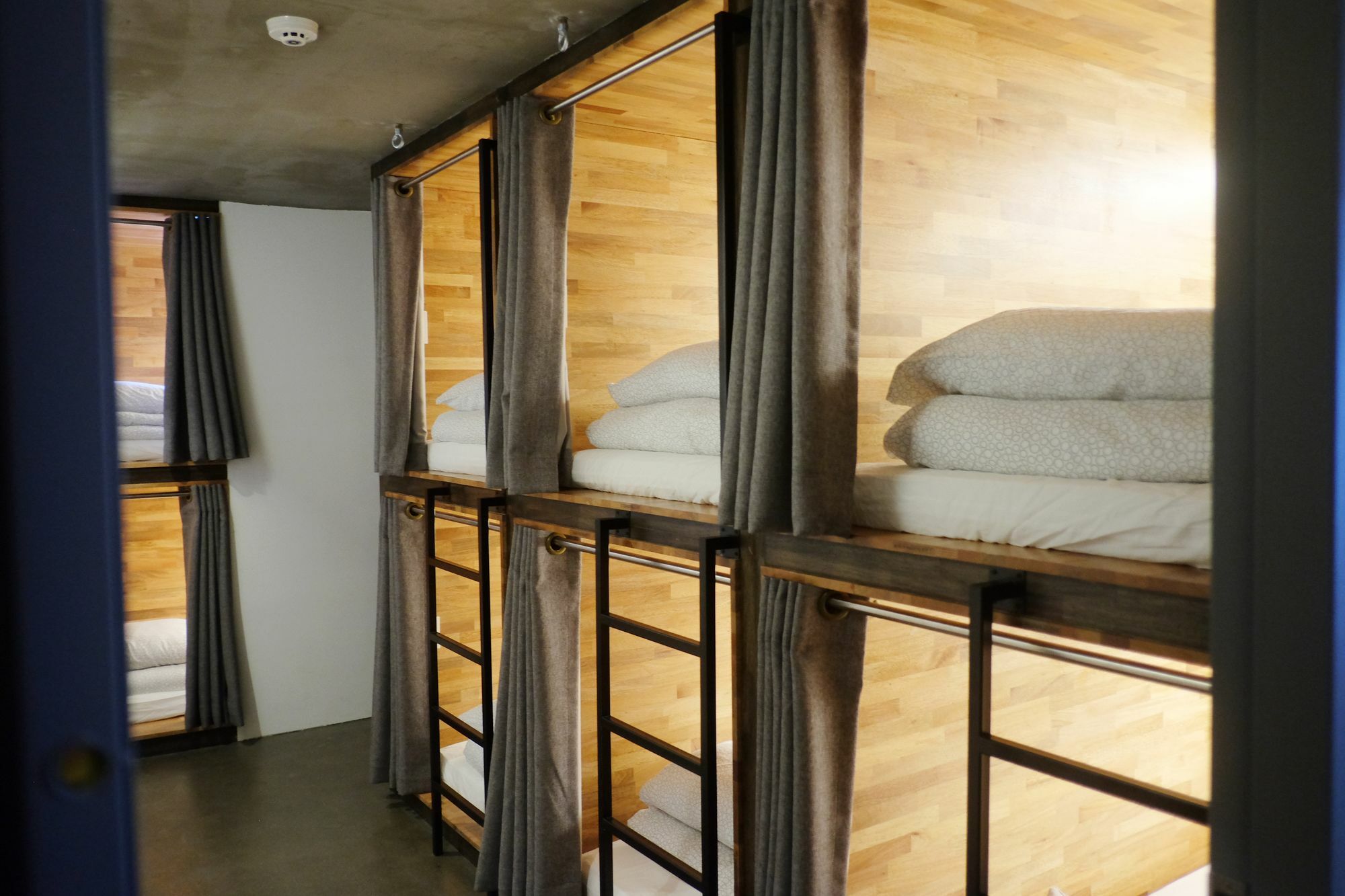 The Cube Hotel Сеул Екстериор снимка